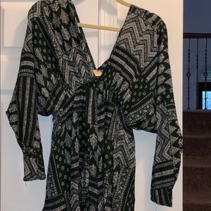 Green pattern romper